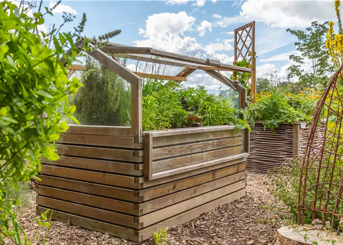 Gemüseanbau im Hochbeet - Ein neuer Trend nach alten Regeln